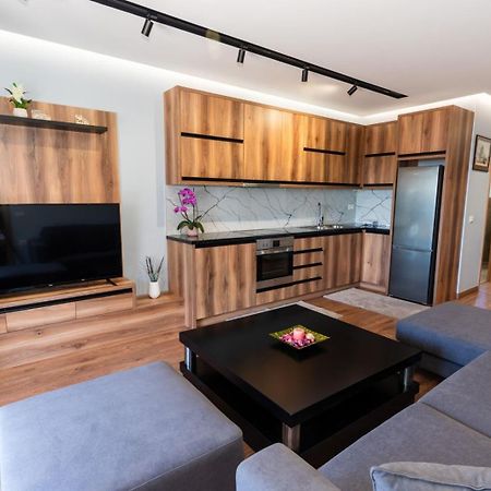 Roel Apartments Sarandë Eksteriør bilde