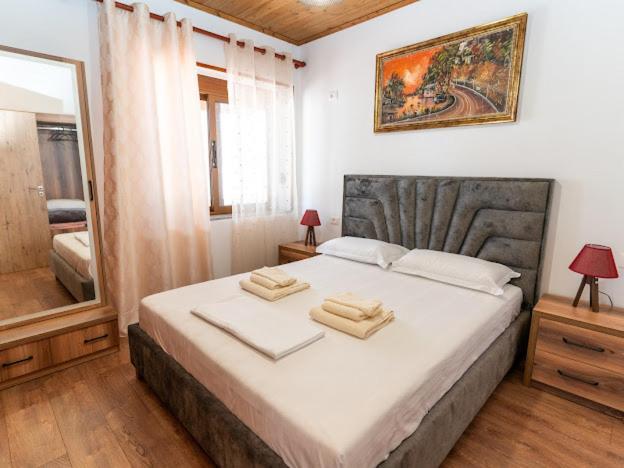 Roel Apartments Sarandë Eksteriør bilde