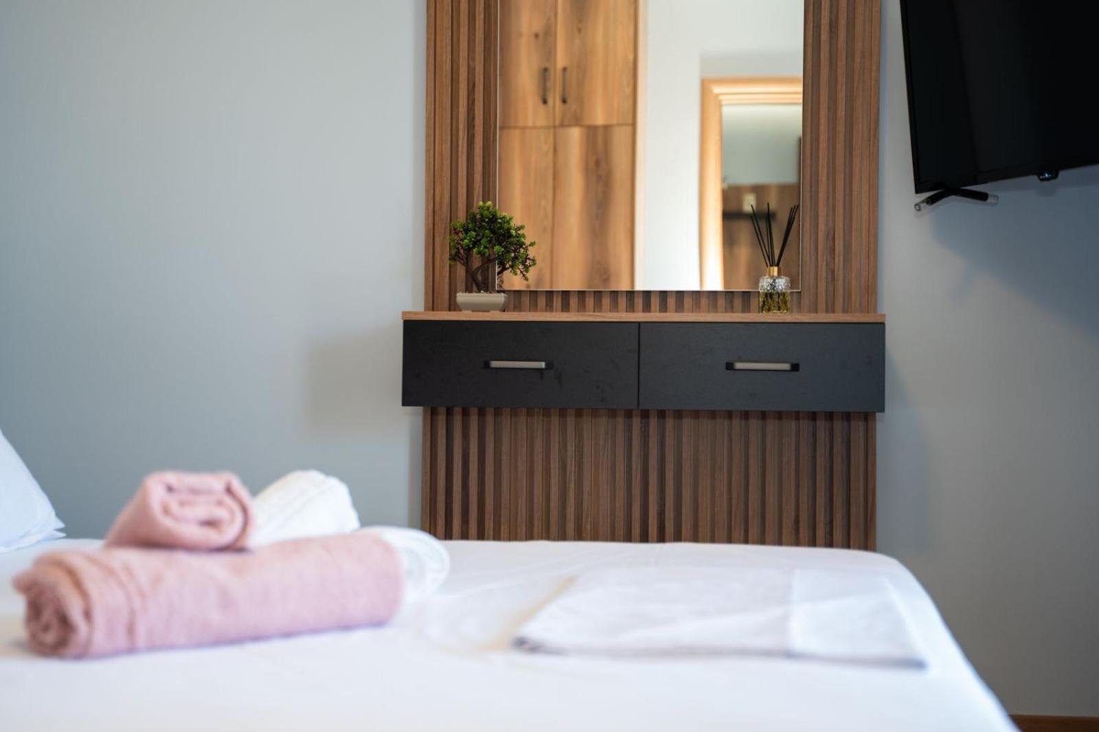 Roel Apartments Sarandë Eksteriør bilde