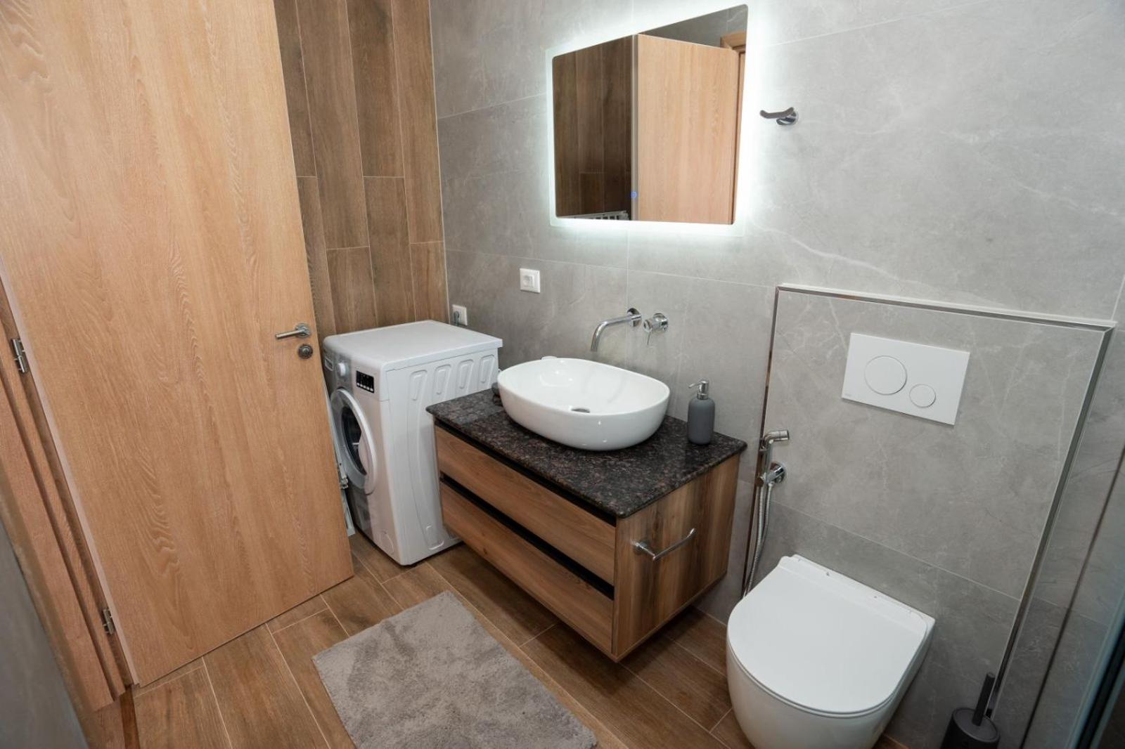 Roel Apartments Sarandë Eksteriør bilde